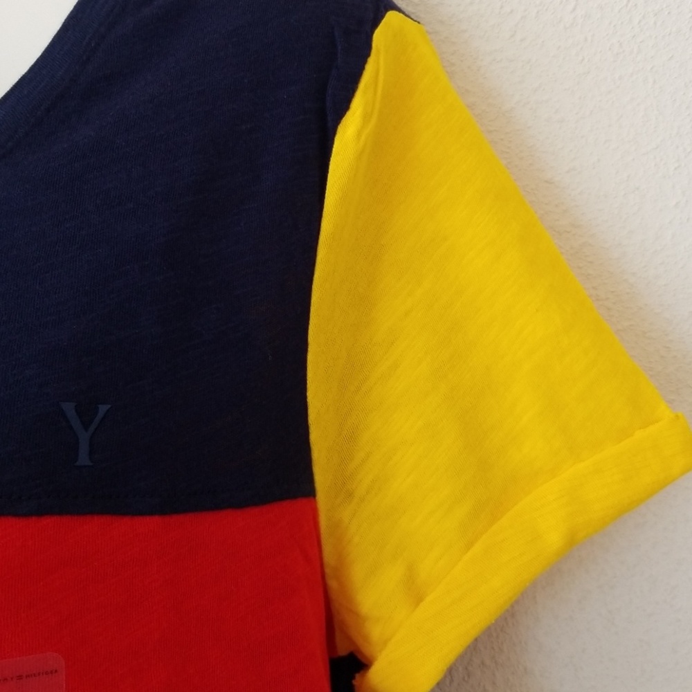 Tommy Hilfiger Short Tee - Picture 6 of 8